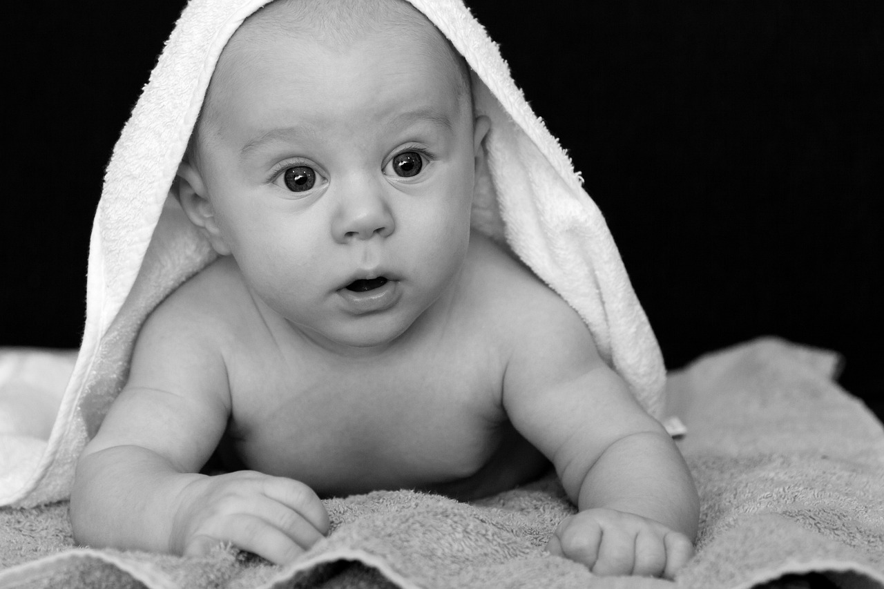 baby-g607d366e3_1280